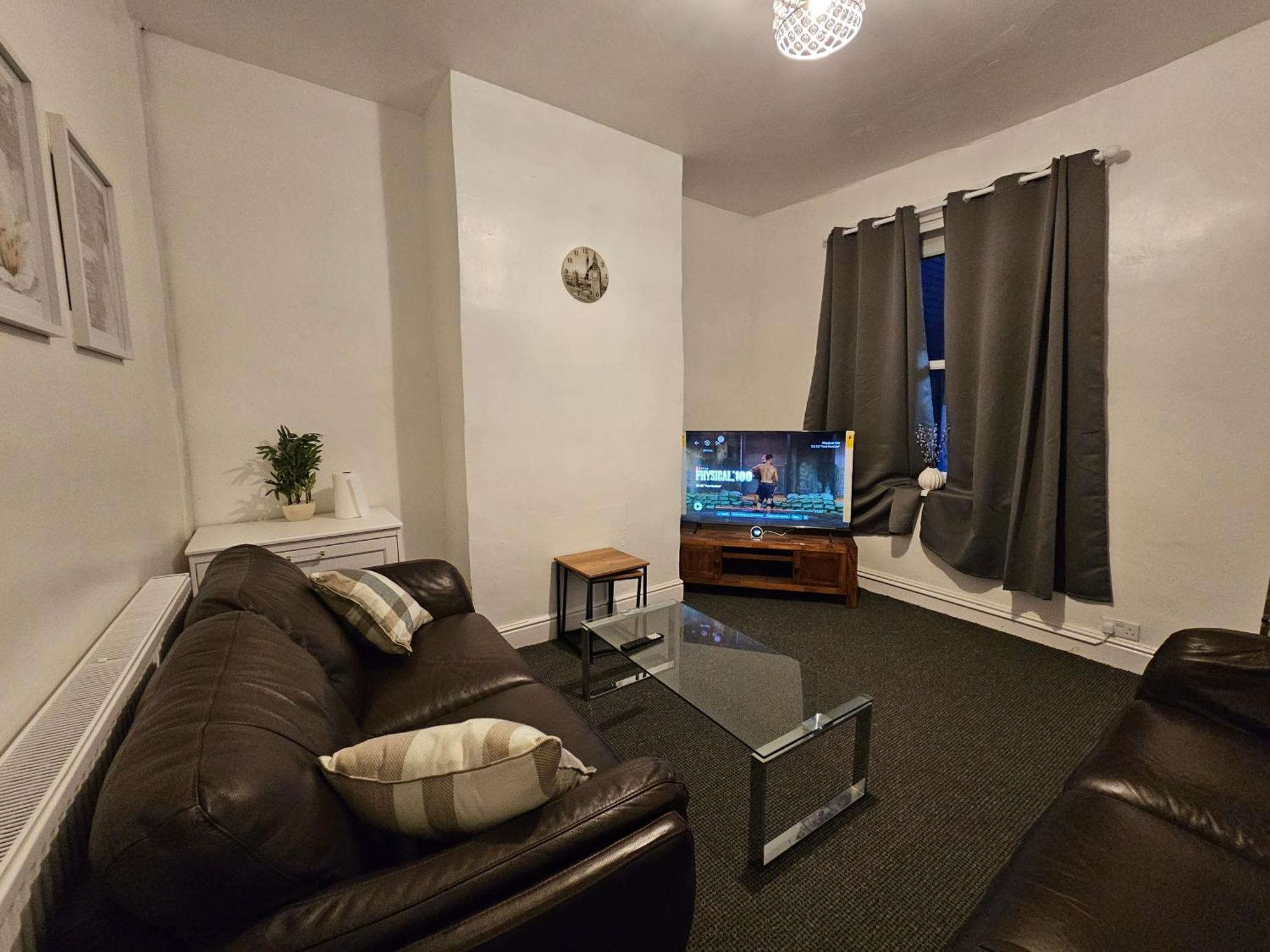 Convenient 3 Bed, Pr1 Near Uclan N Train Station Villa Preston  Eksteriør bilde